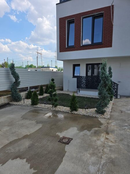 Casa individuala cuplata str. Vitioara nr. 106 B 108